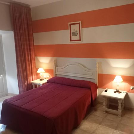 Hostal Trujillo Buitenkant foto